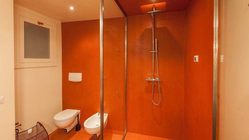 Spanish Apartment *